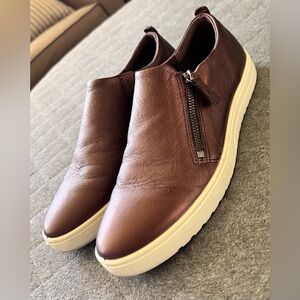 ECCO Fara Fig Purple EU39 US 8-8.5 Zip Sneakers Orig $165